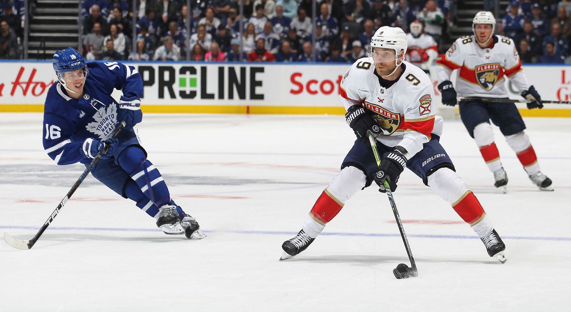 NHL Rumors: Insider shoots down Golden Knights as 'leading contender' for Mitch Marner, links $17,700,000 Panthers superstar instead